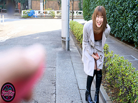 Hとお小遣いに興味のあるタイトワンピ奥さん大集合 リモバイを着けたままお散歩してお小遣い稼ぎする過激ミッションに挑戦したら…　サンプル画像03